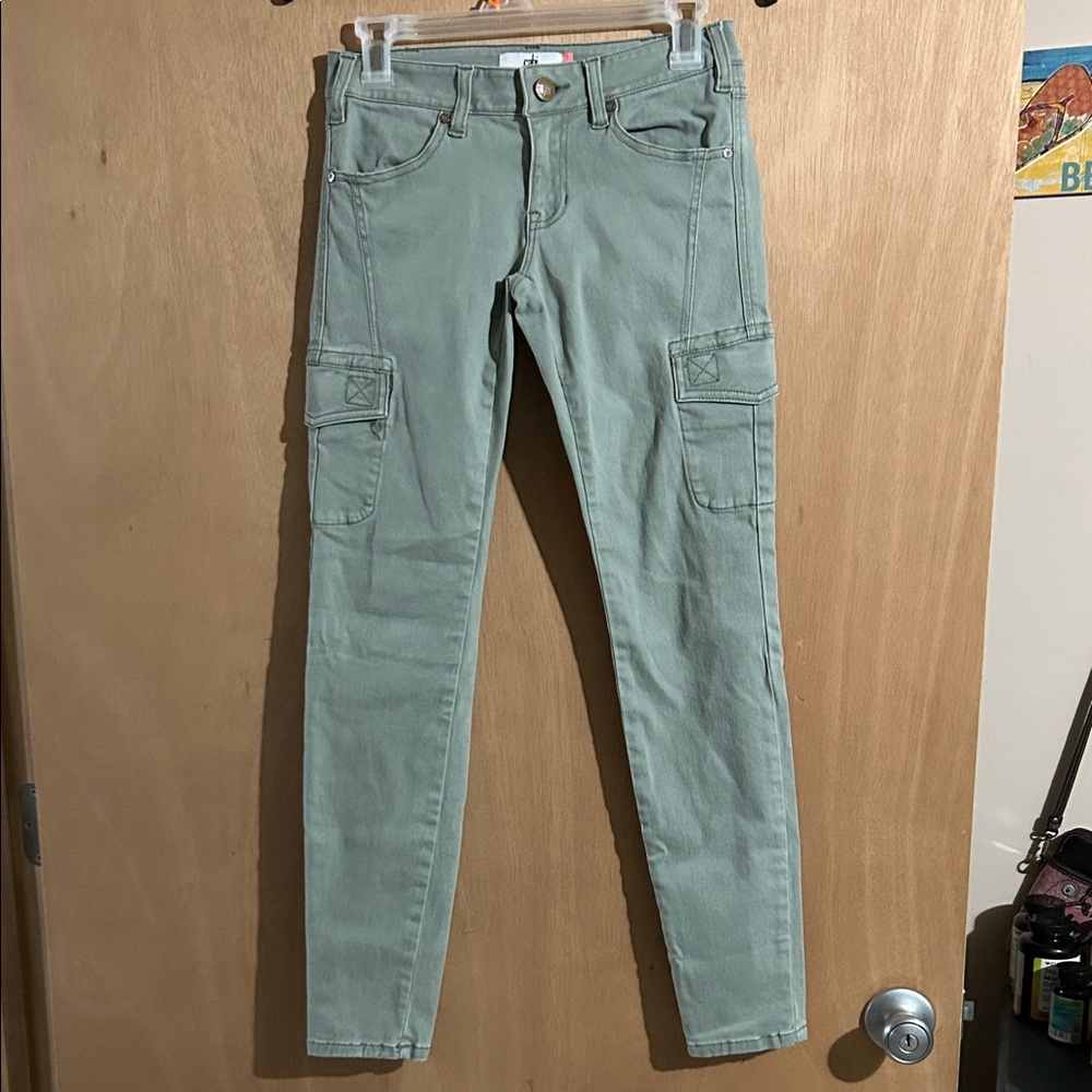 CAbi Women's Sage Skinny Jeans